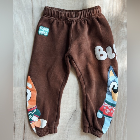 Zara x Bluey Christmas Sweats - Picture 4 of 4
